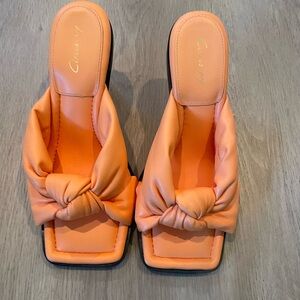 Circus by Sam Edelman Orange Knotted Mules